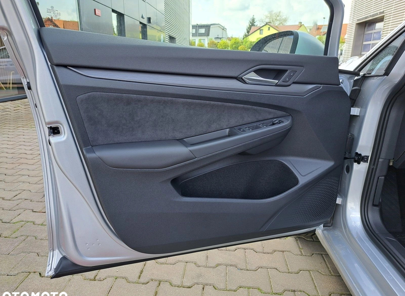 Volkswagen Golf cena 156000 przebieg: 1, rok produkcji 2024 z Chocianów małe 781